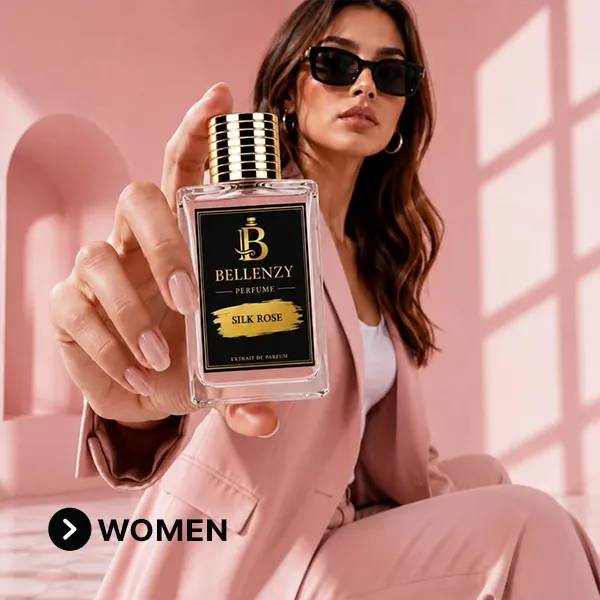 Women hold bellenzy perfume